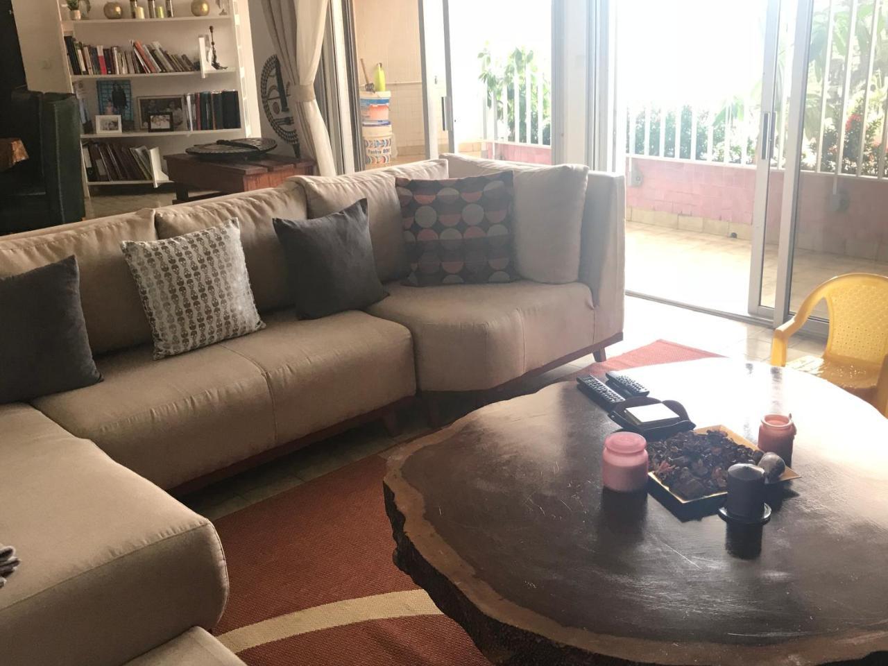 F4 Appartement Bonanjo Douala Luaran gambar