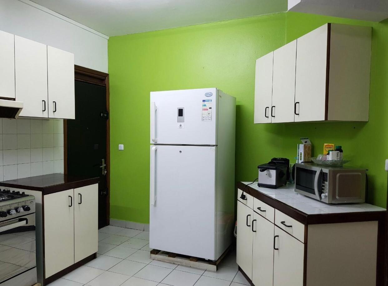 F4 Appartement Bonanjo Douala Luaran gambar